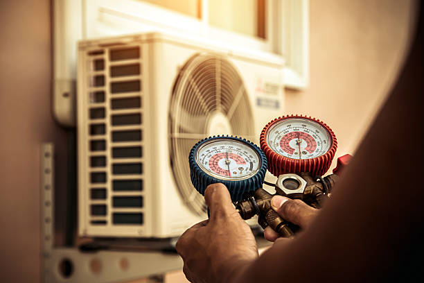 Professional Ductwork Repair technician working in Cumberland, MD